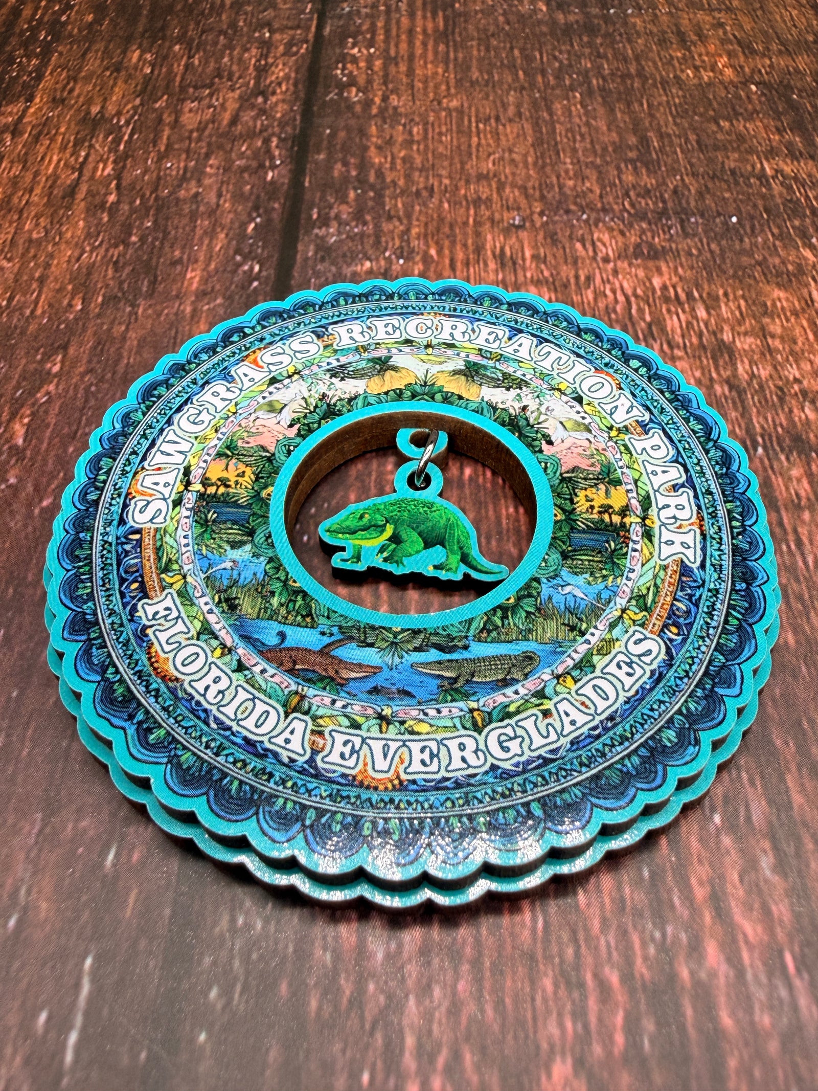 Custom Sawgrass Magnet Wreath with Hanging Gator