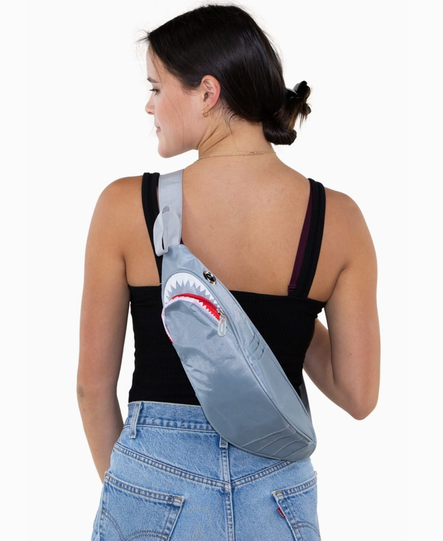 Shark fanny pack clearance